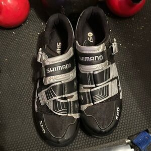 Shimano spd cycling shoes size 10 men